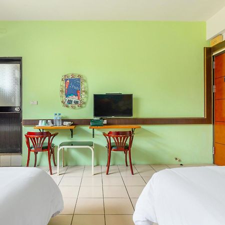 Forever Happiness Hostel Пули Экстерьер фото