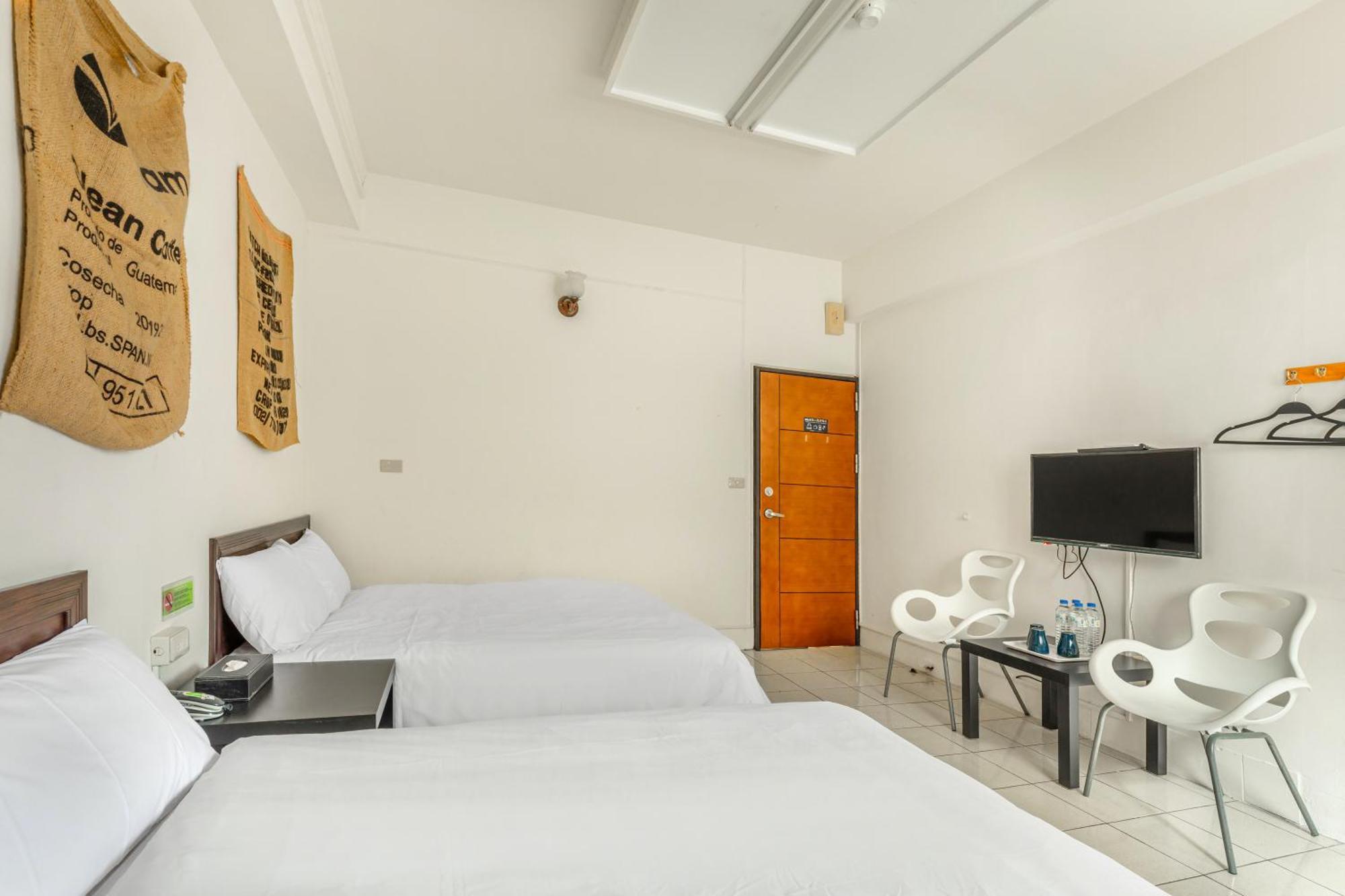 Forever Happiness Hostel Пули Экстерьер фото