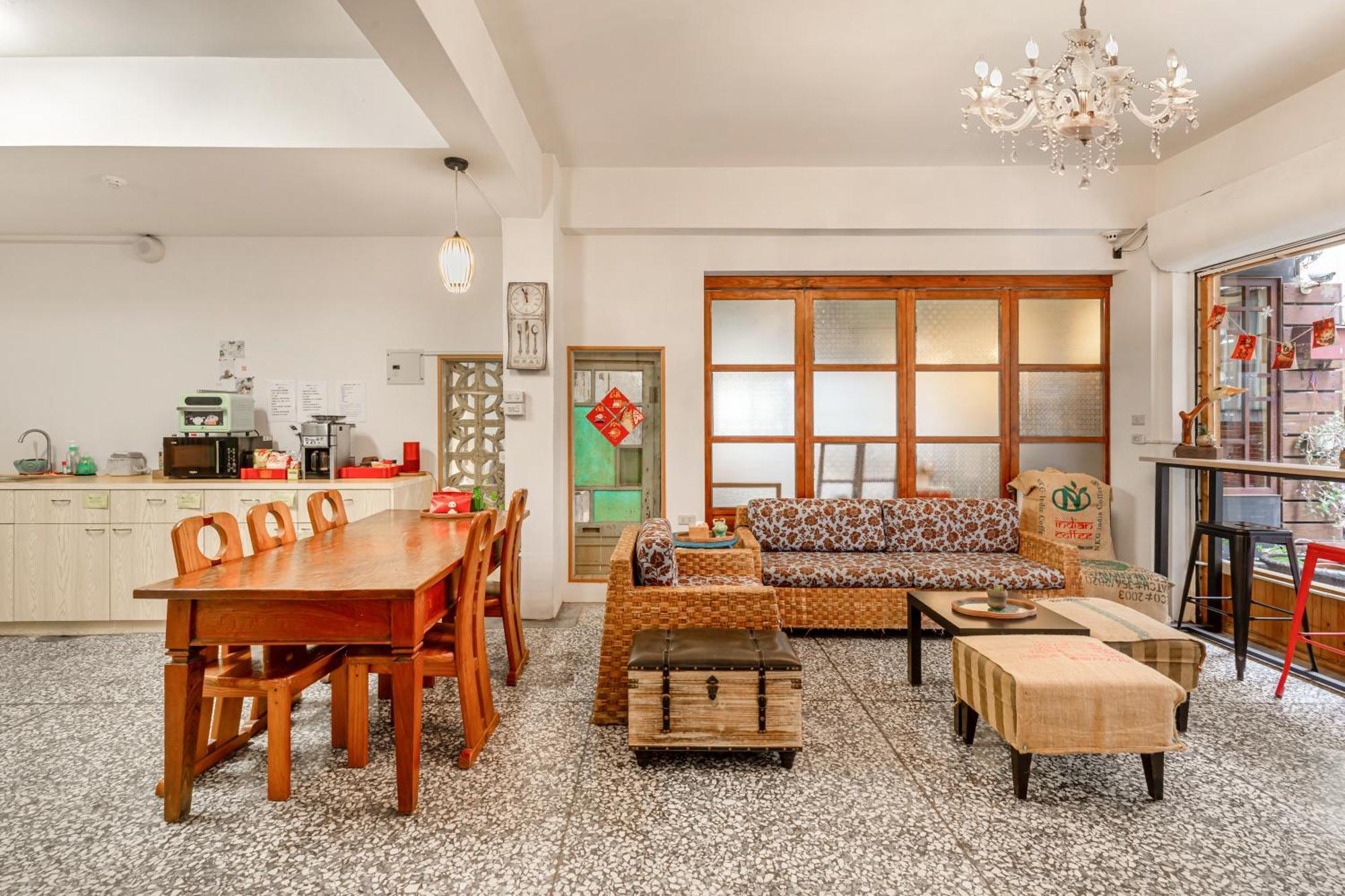 Forever Happiness Hostel Пули Экстерьер фото